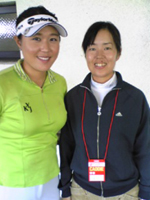 宋ボベ選手と共に
